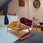 Vivez Caen A Pied - A 2 Pas Du Chateau, Des Musees, Du Marche, Des Restaurants Et Au Pied Du Port De Plaisance