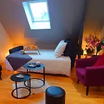 Vivez Caen A Pied - A 2 Pas Du Chateau, Des Musees, Du Marche, Des Restaurants Et Au Pied Du Port De Plaisance